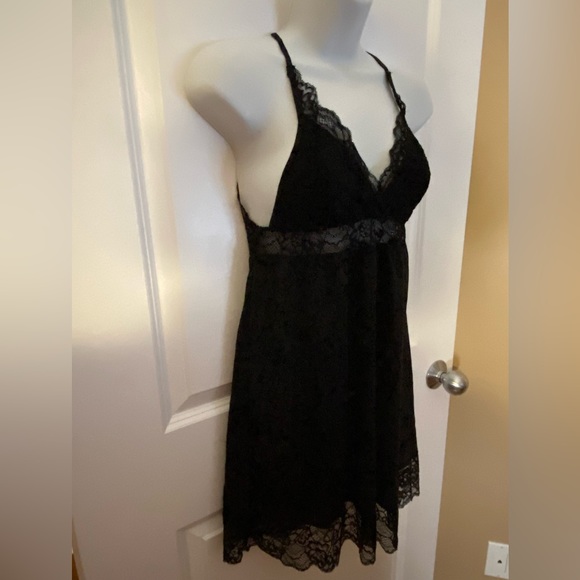 La Vie en Rose Sexy Slinky Black Nightie Size MEDIUM - Picture 3 of 11
